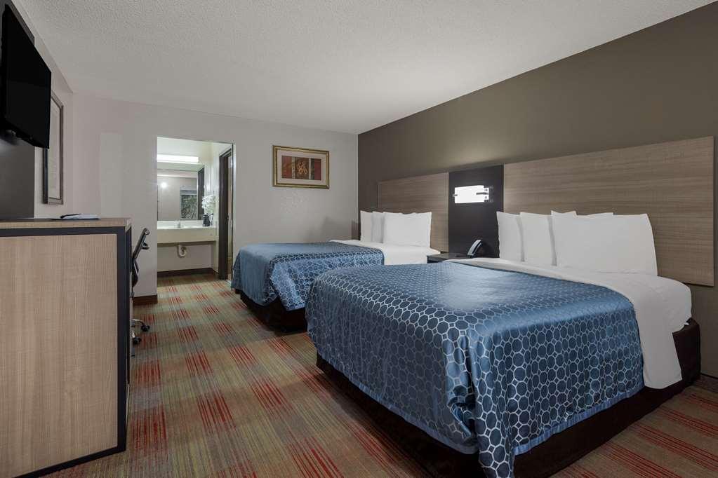 Rodeway Inn Elkton Номер фото