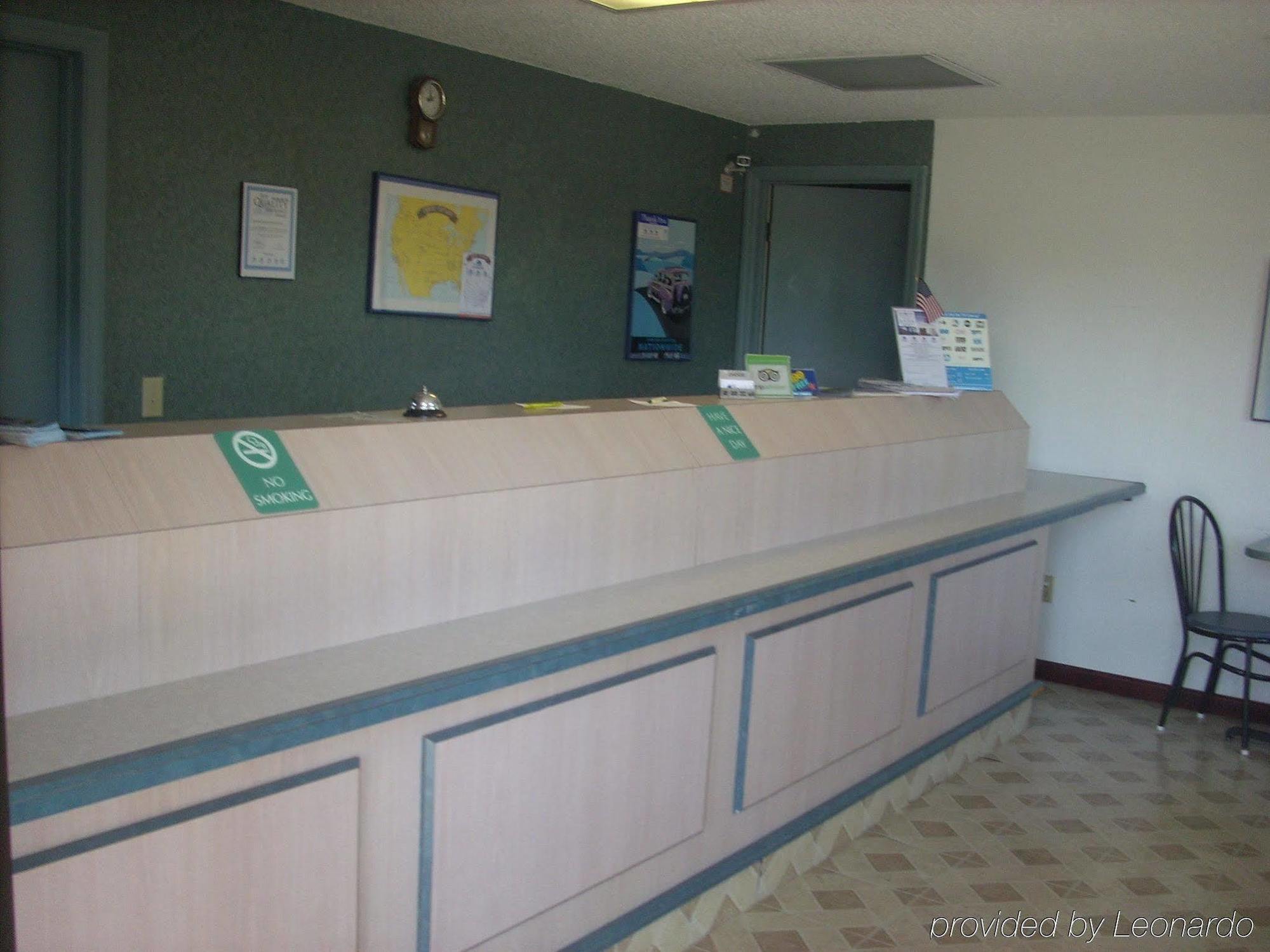 Rodeway Inn Elkton Екстер'єр фото